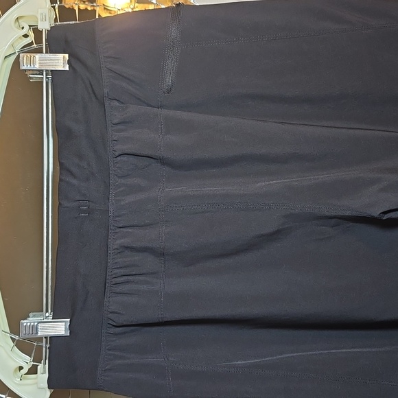 Lululemon T.H.E. Short Linerless 10" Long Training Jawstring Waist Shorts - Picture 11 of 16